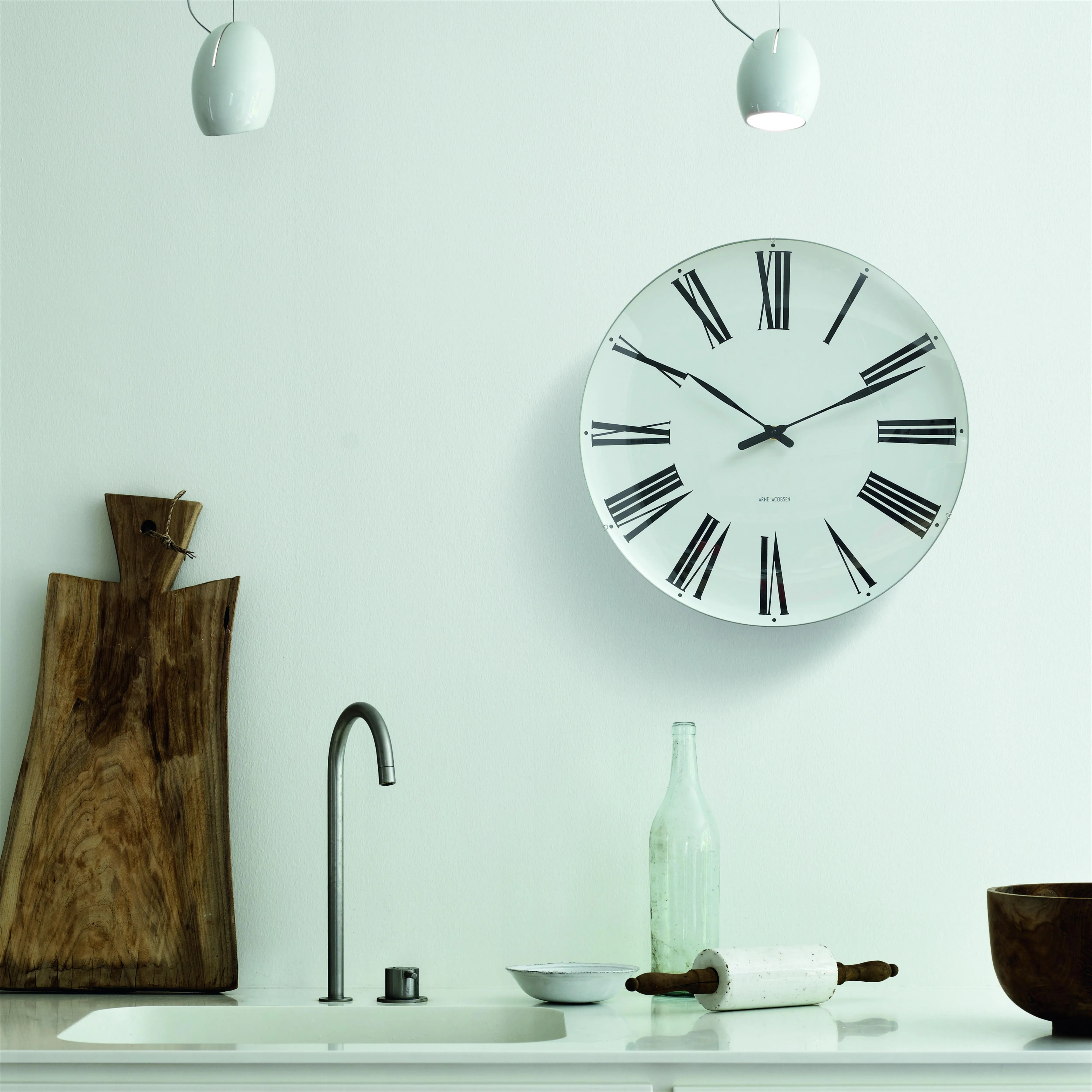 Arne Jacobsen Clocks | アルネ・ヤコブセン クロック からのArne