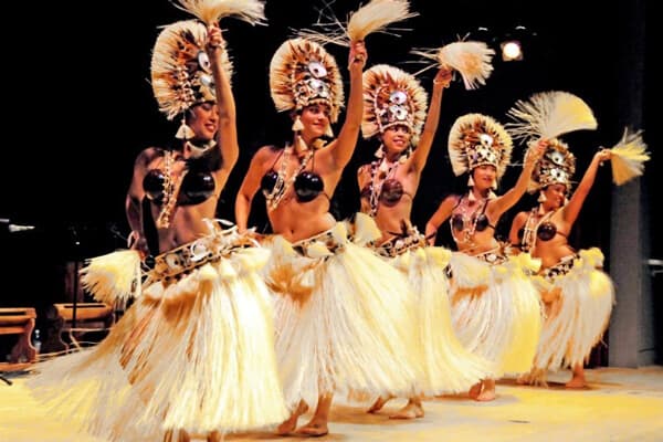 タヒチアンダンスとは？【NOAダンス教室】快適スタジオで上達レッスン