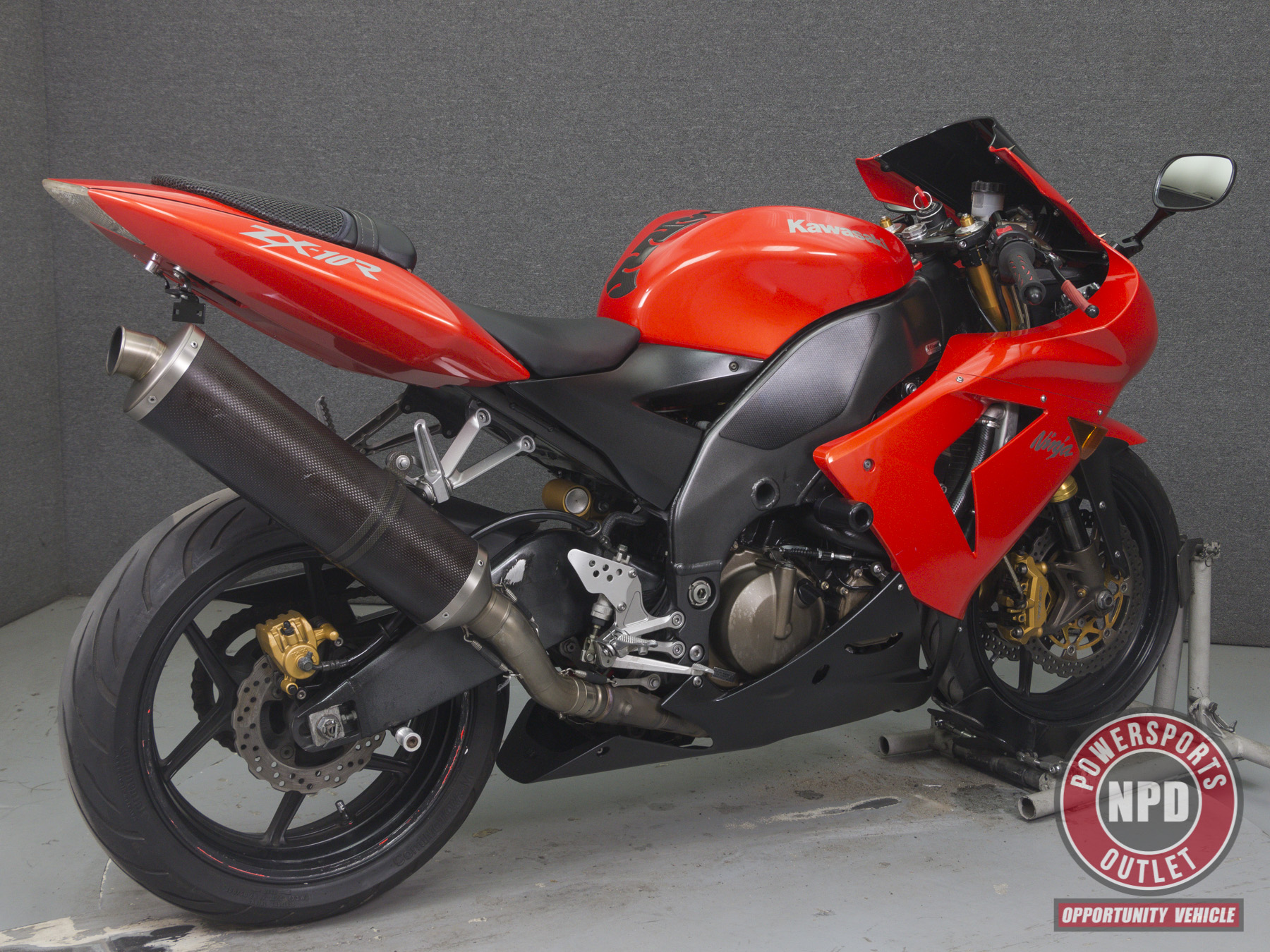 ナオナオ 04-05 zx10 gas tank green – Deucemoto