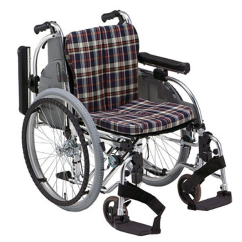 松永製作所 モジュール型自走用車いす アルミARシリーズ 座幅38cm 前座