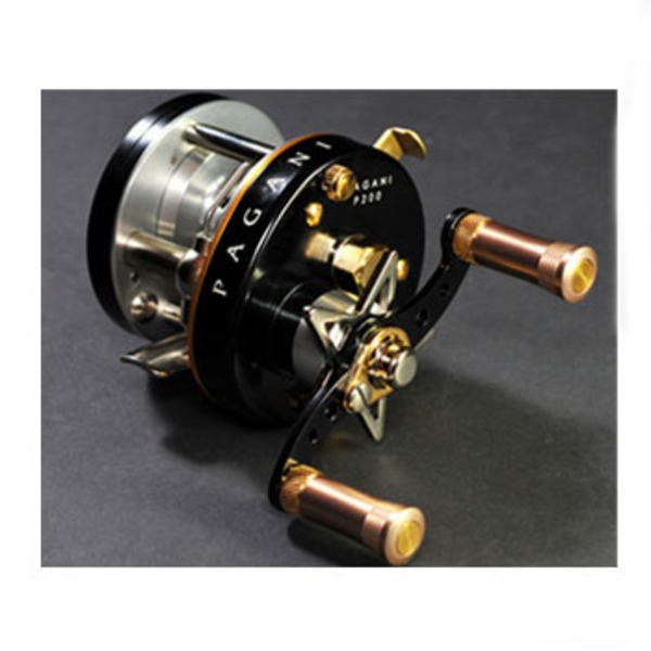 メガバス(Megabass) パガーニ P200 右 ｜アウトドア用品・釣り具通販は