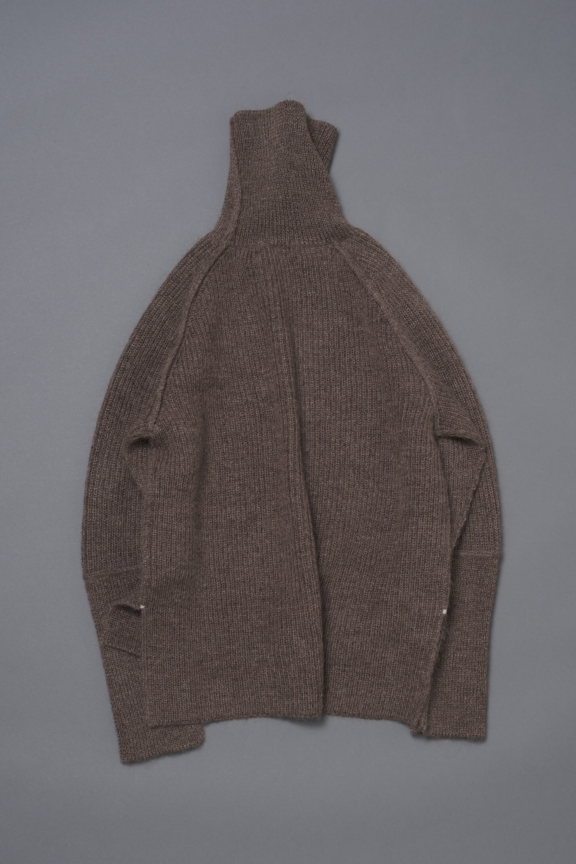 N-024 / ARCHIVE / NAHYAT