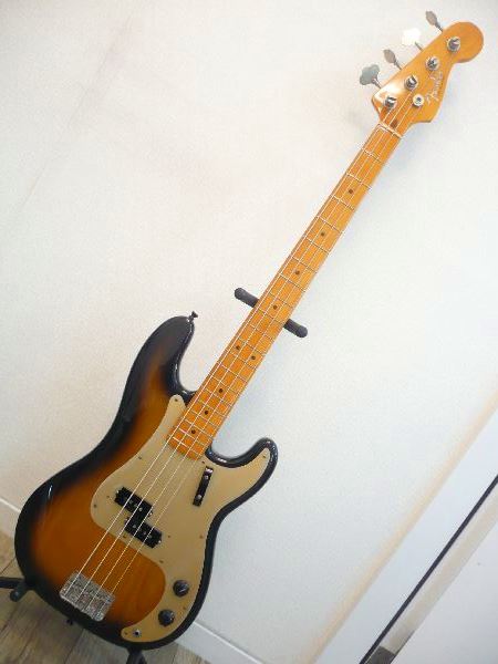 Fender USA プレシジョンベース(American vintage Series)の紹介