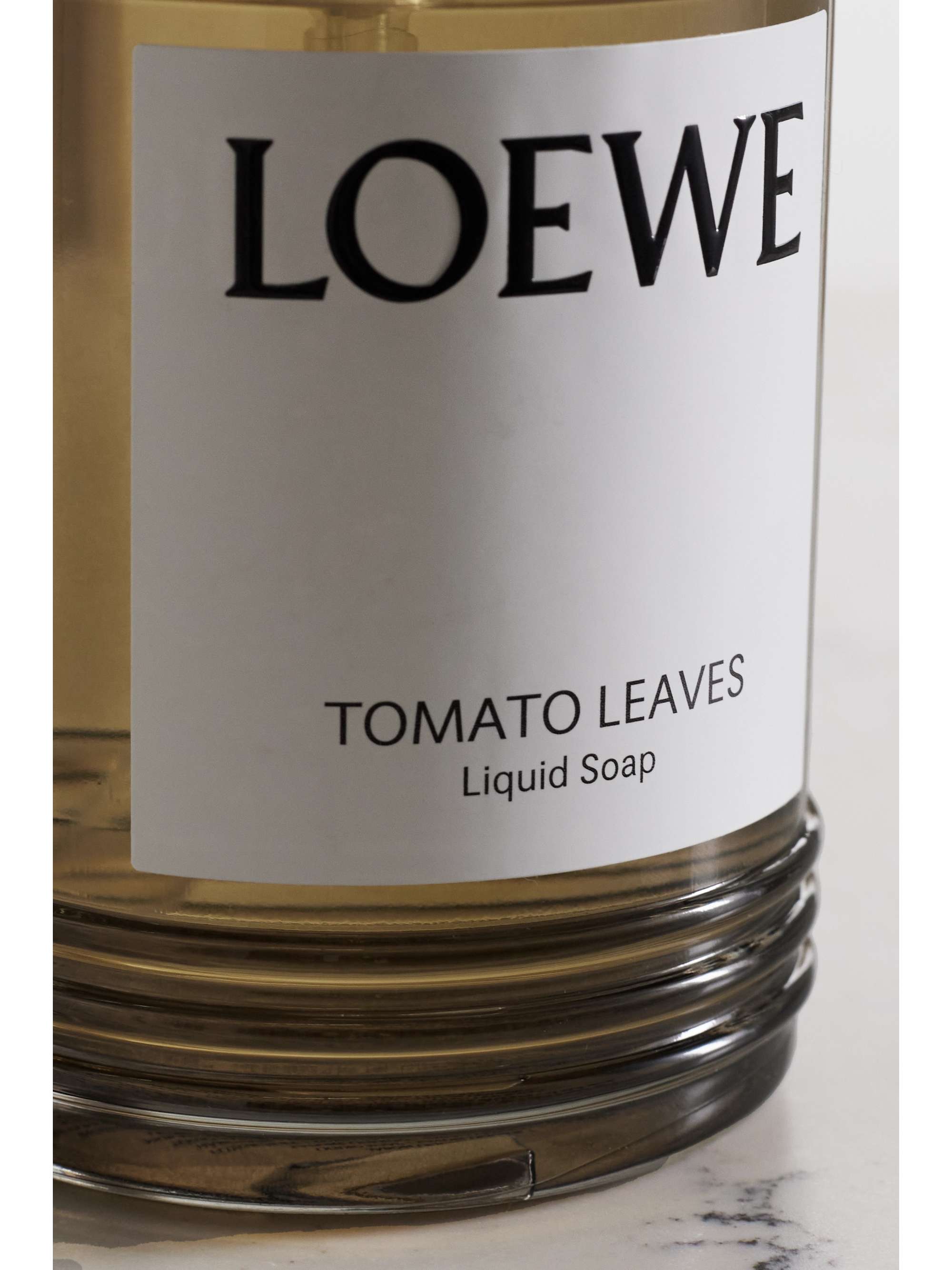 LOEWE PERFUMES Liquid Soap - Tomato Leaves, 360ml | NET-A-PORTER
