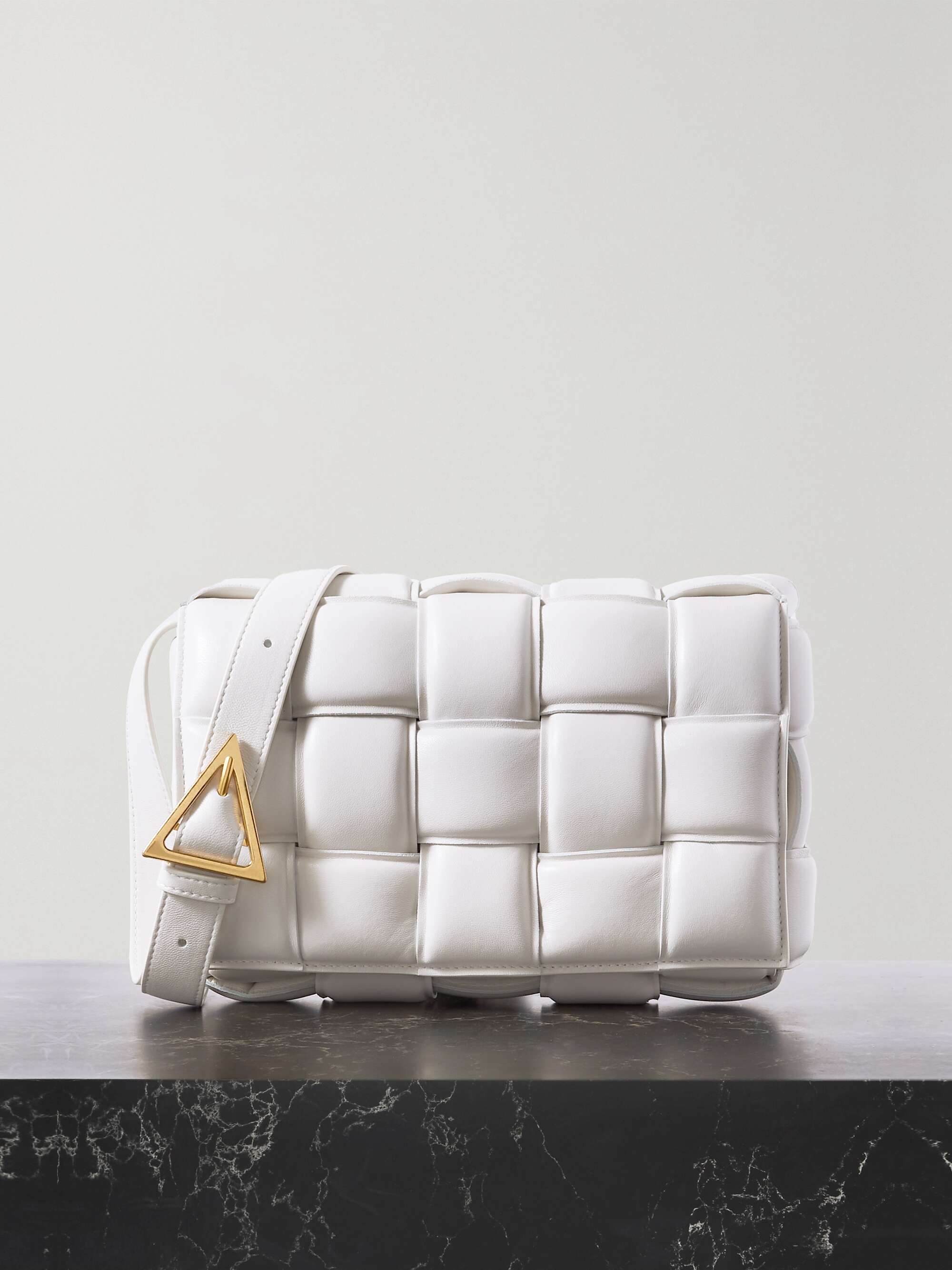 BOTTEGA VENETA Cassette medium padded intrecciato leather shoulder