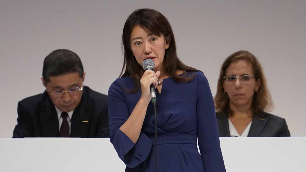 日産の臨時株主総会、無配による怒号のなか前途多難の船出 | NEXT