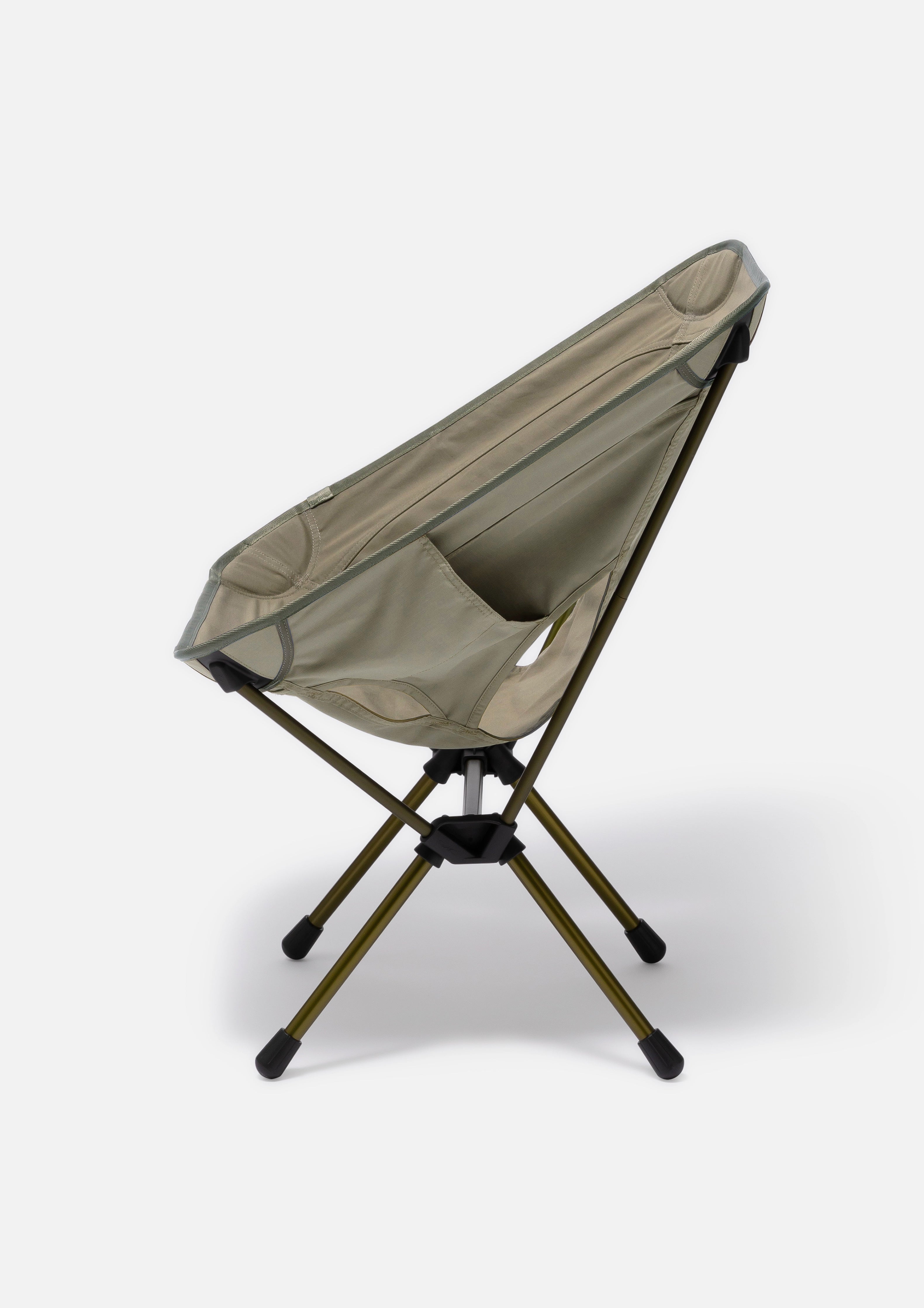 テーブル・チェア・ハンモック Mineyo Motonaga テーブル・チェア