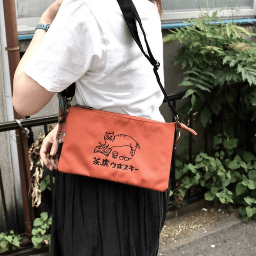 星羊社】茶トラウヰスキー たくさんポッケのショルダーバッグ｜猫ネコ