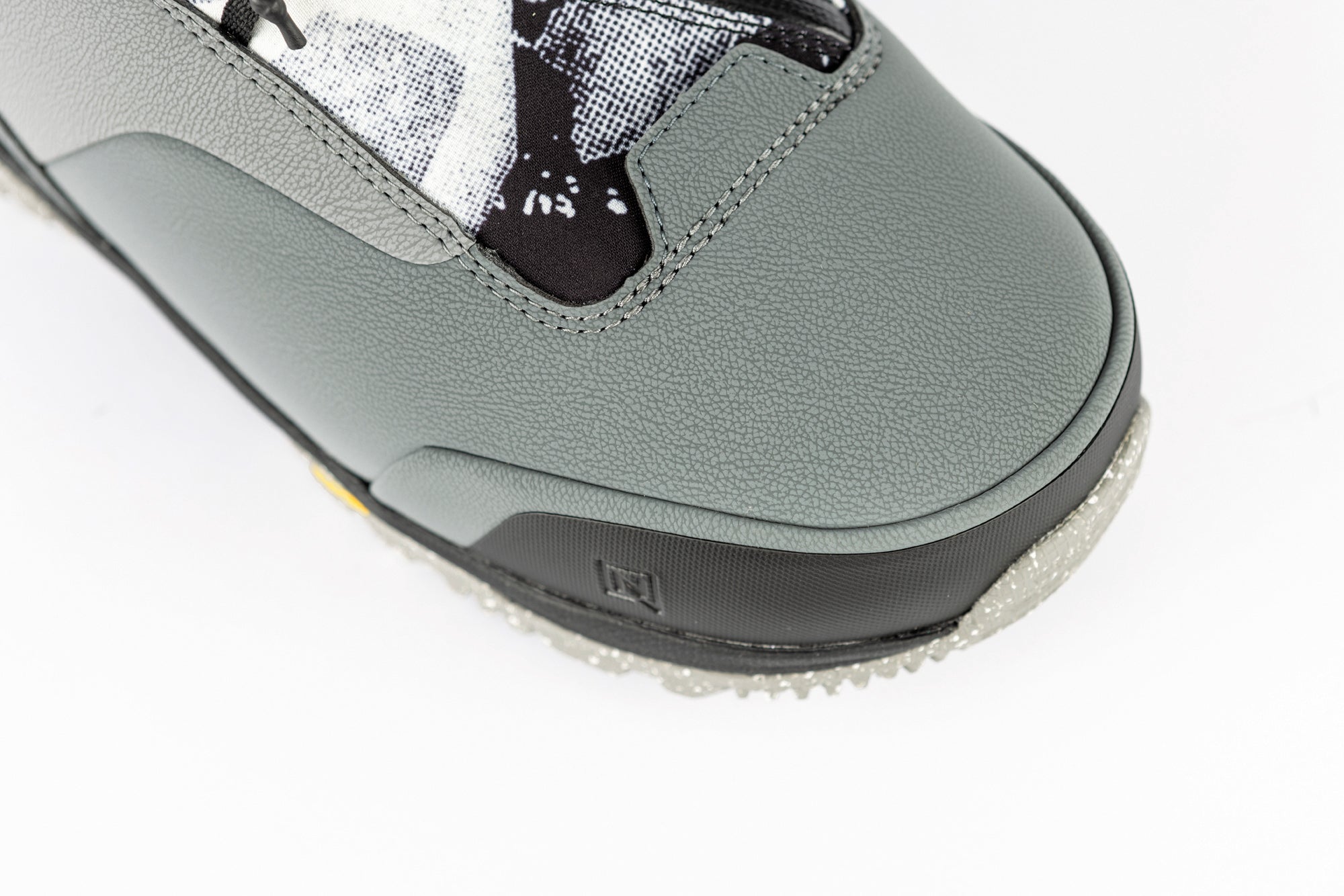 Nitro Venture Pro TLS Snowboard Boots - Black
