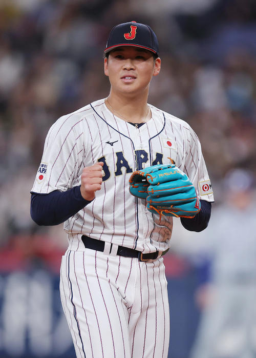 侍ジャパン】山下舜平大が2回無失点で上々デビュー 159キロで観客ど