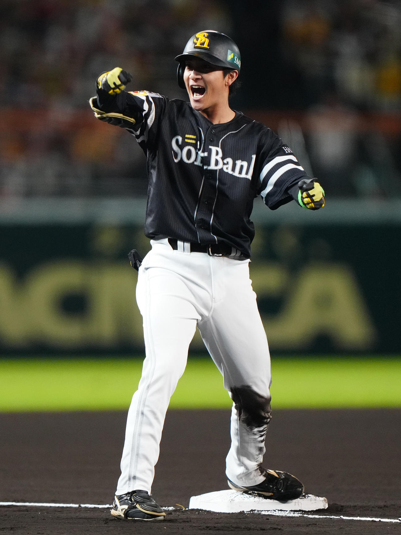 直筆投げ込みサインボール#32柳町逹外野手 【ソフトバンク】V打の柳町