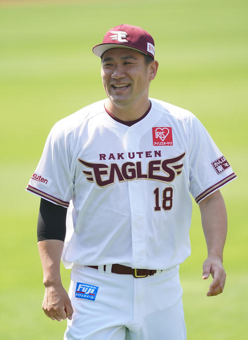 侍ジャパン背番号】18番はマー君、菅野11、山本17、山田1、鈴木51