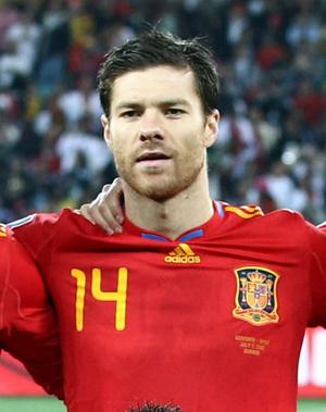 シャビアロンソ氏、脱税で懲役5年 罰金5・4億円 - 海外サッカー