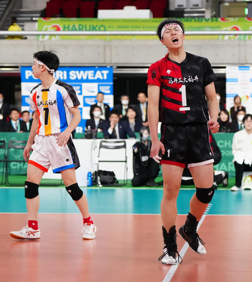 春高バレー】福井工大福井、県勢最高準V「3年で伸びた量負けない