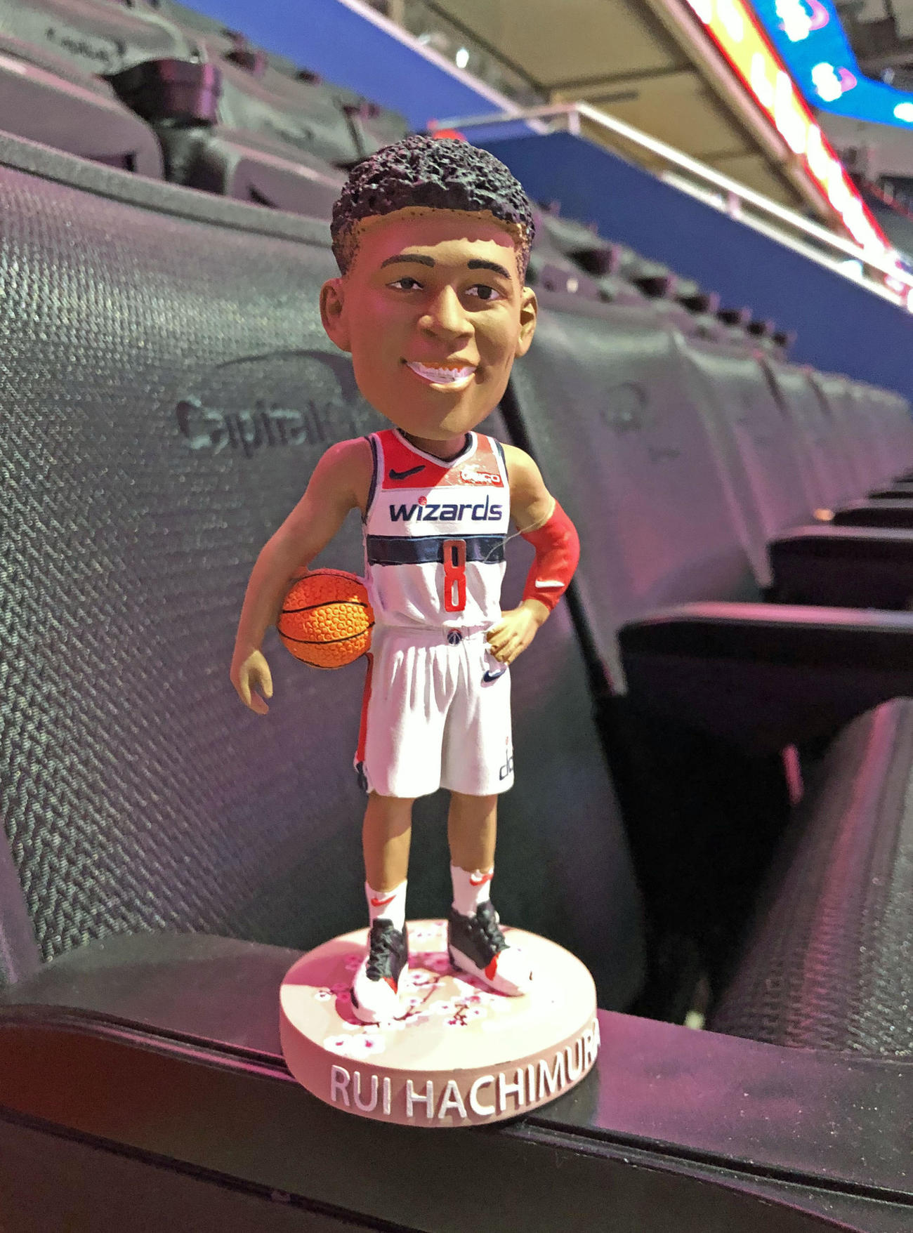 八村塁選手 フィギュアボブルヘッド NBAワシントンウィザーズ 非売品