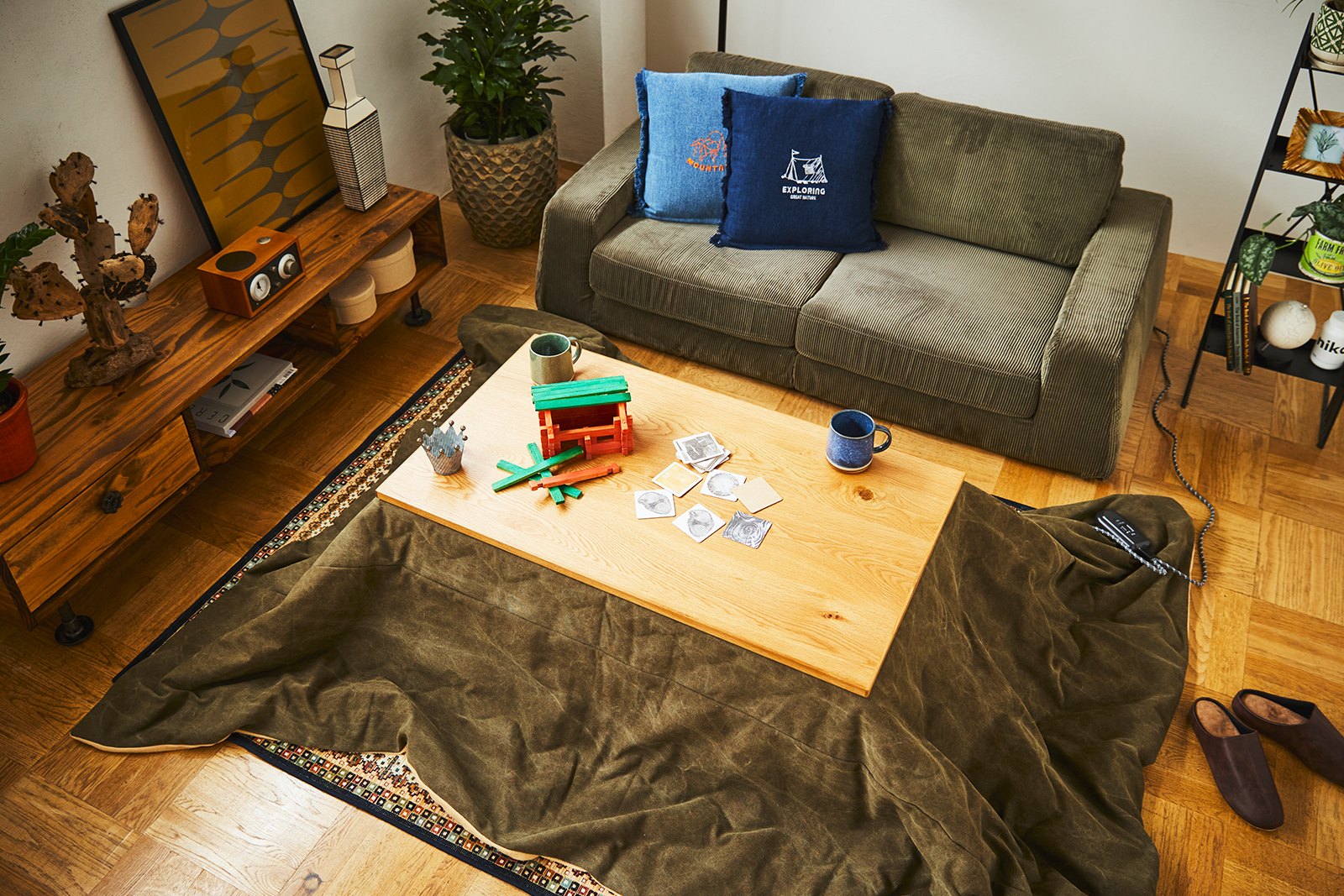 オールシーズンリビングの主役に。一台二役なこたつテーブルのすすめ