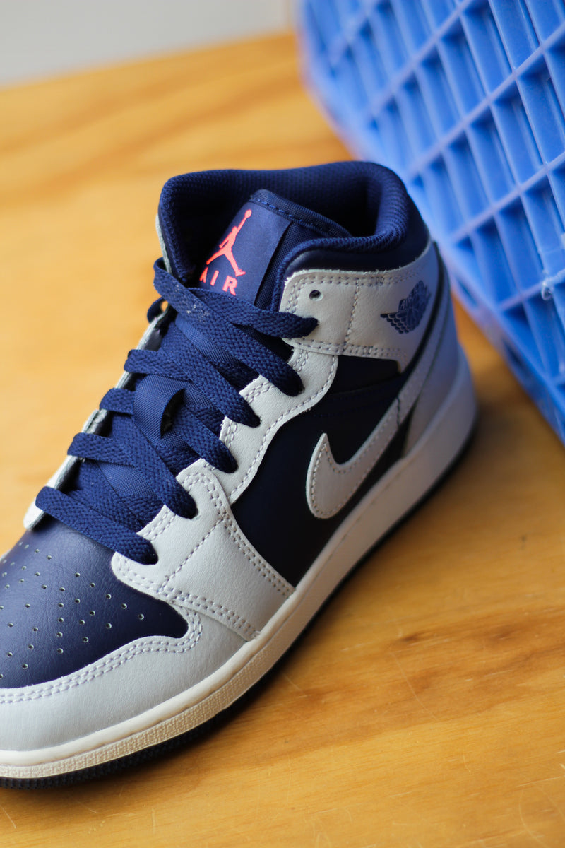 AIR JORDAN 1 MID (GS) 