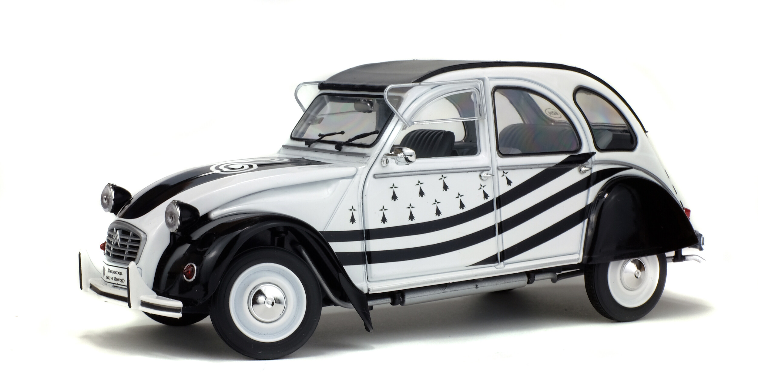 Citroën 2CV 6 - BZH - 1982 - Solido