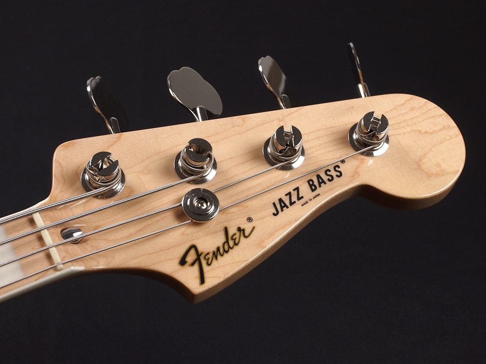 Fender Made in Japan Traditional 70s Jazz Bass Torino Red 税込販売