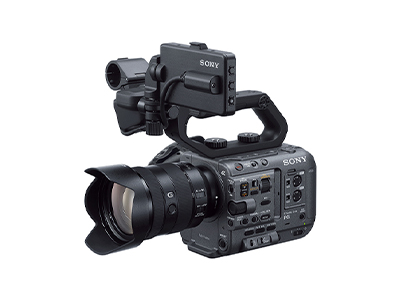 HDR-CX670 | デジタルビデオカメラ Handycam ハンディカム | ソニー