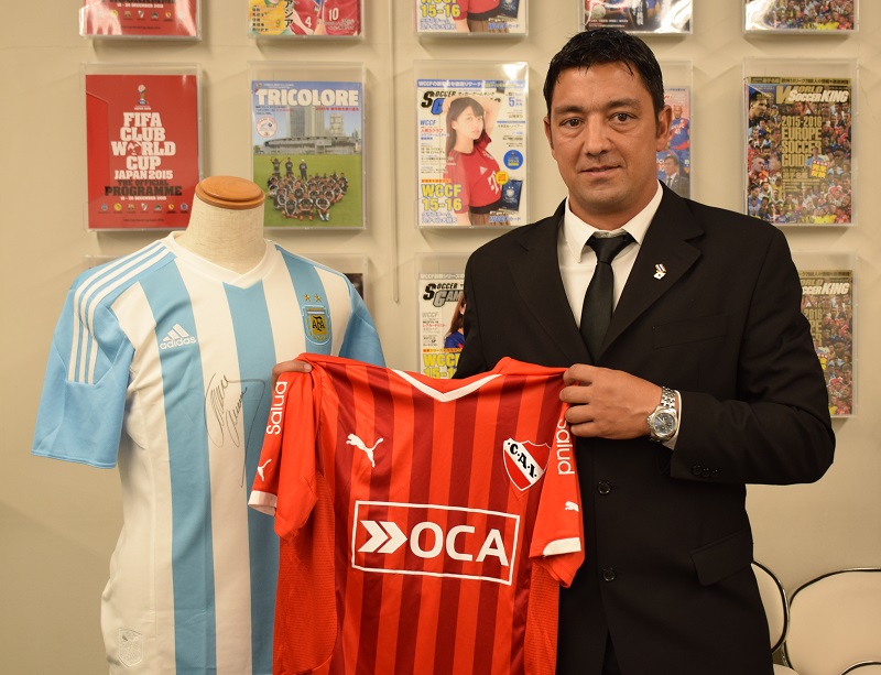 現役時代はボカ在籍時の高原直泰と対戦…アルゼンチン屈指の育成指導者