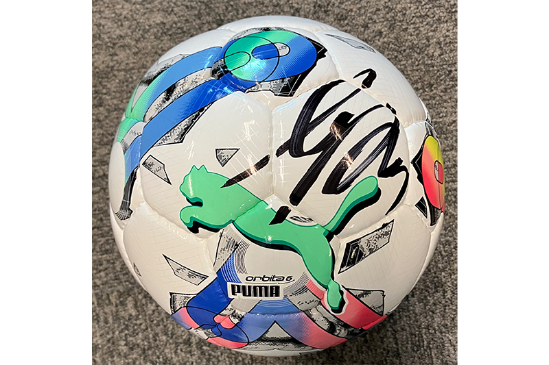 Puma PowerCat サッカーボール サイン入り Puma PowerCat サッカー