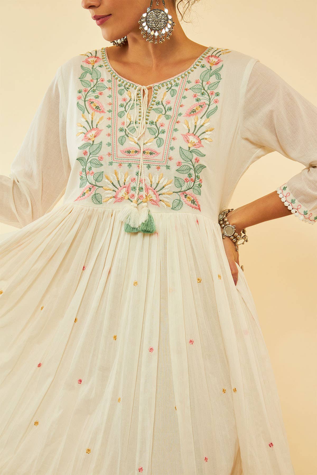 2025SS Embroidered Cuffs A-Line Dress