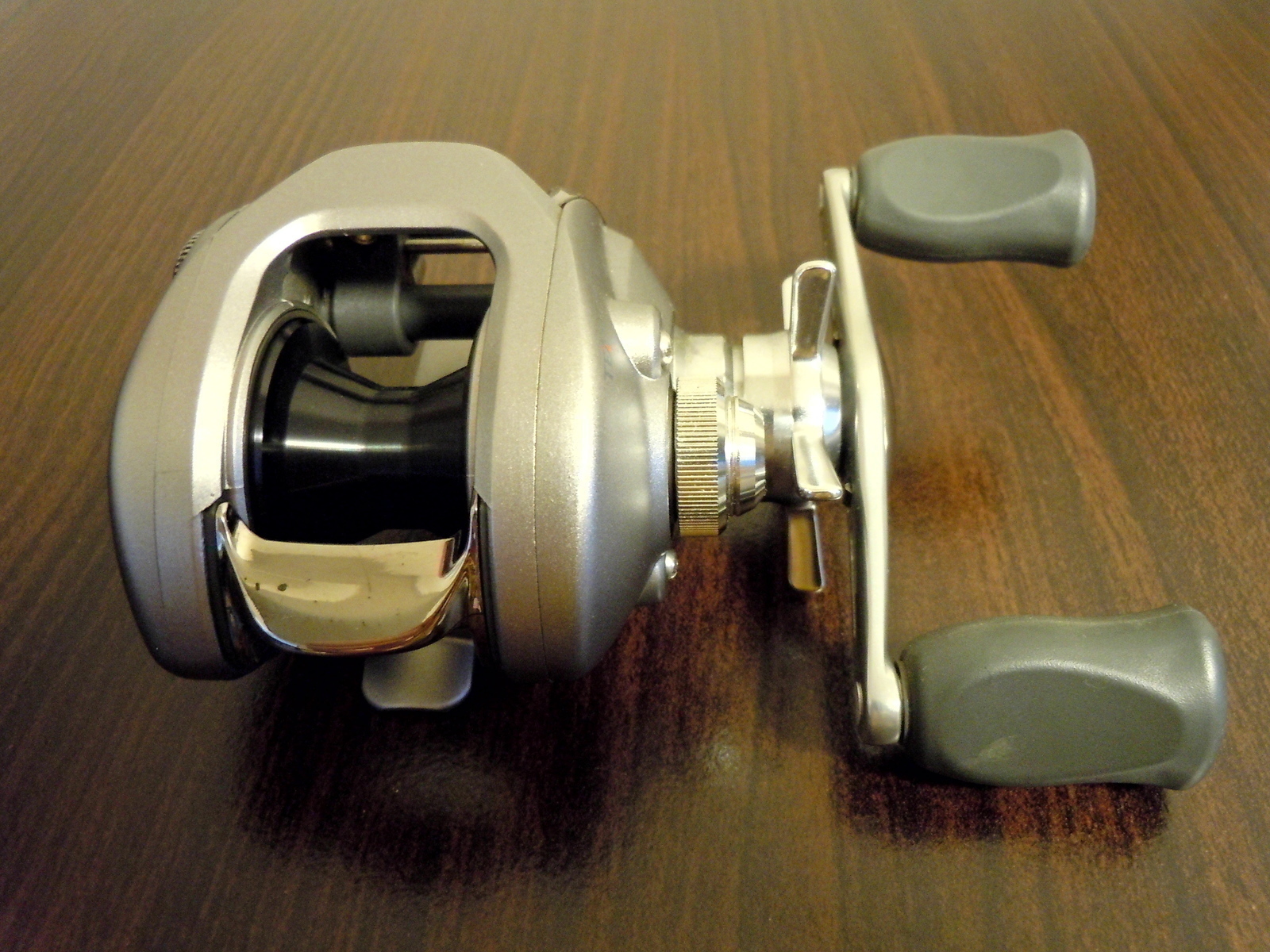 ダイワ TEAM DAIWA TD-Z 103H ベイトリール 美品 ダイワ TEAM DAIWA TD