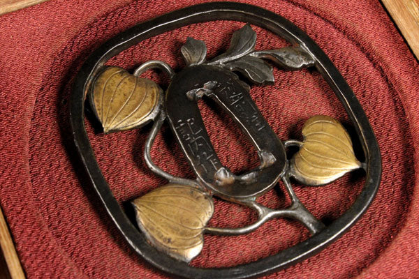 02☆武具 刀装具 刀 脇差 銅鍔 金象嵌 菊文 木瓜型 箱付☆ 02☆武具 刀