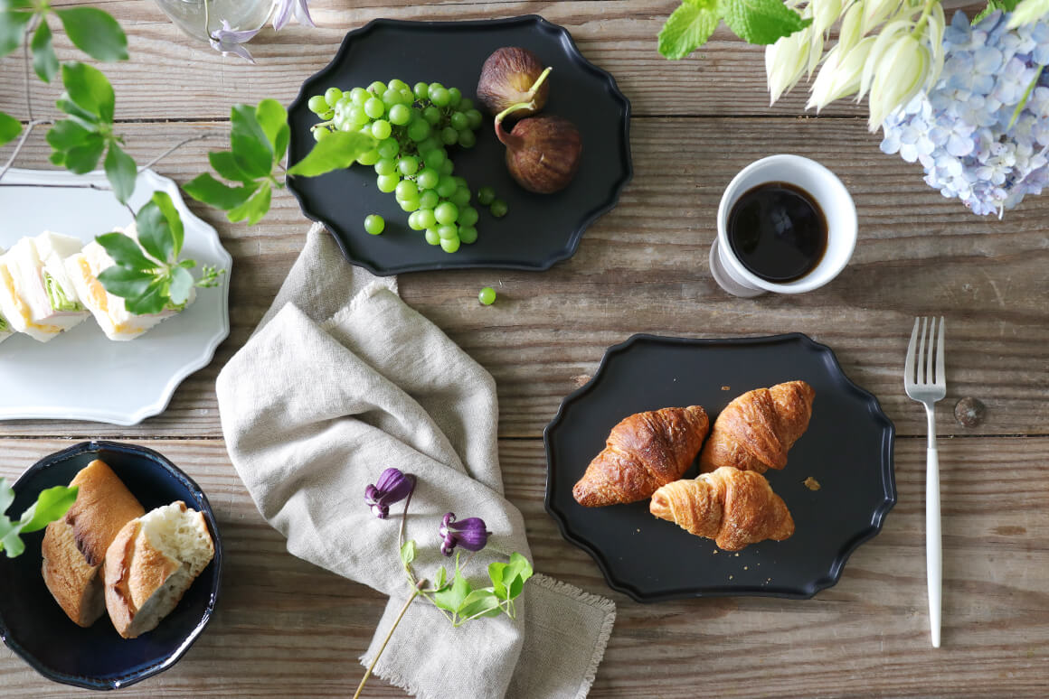 プレートRillaブラック 23 x 17 陶器 お皿 日本製 和洋 サラグレース