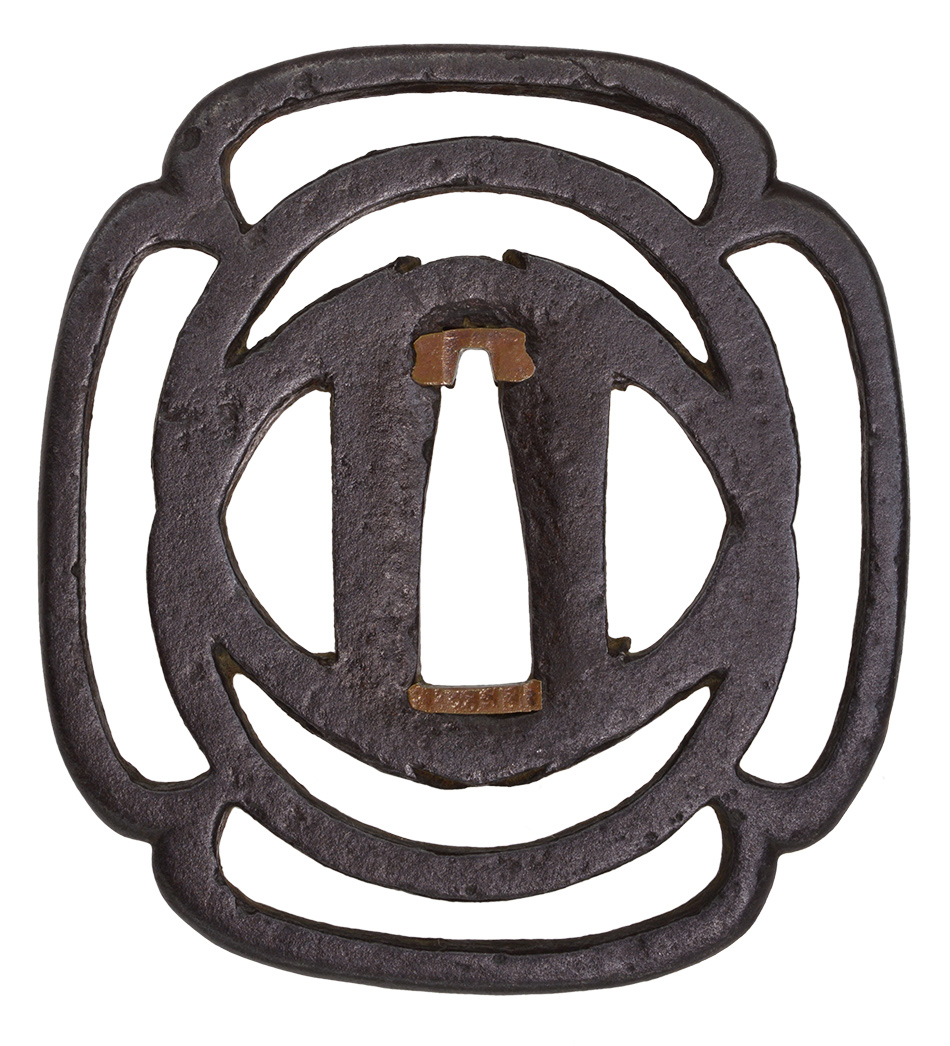 高級日本刀鍔！名前入り！雲？の透かし鍔！ 高級日本刀鍔！名前入り！