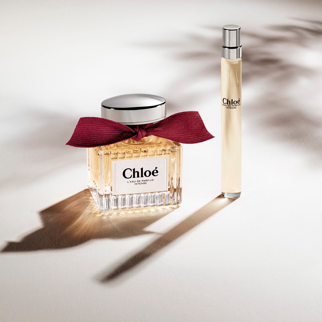 Chloé L'Eau de Parfum Intense with Raspberry, Rose & Amber Travel