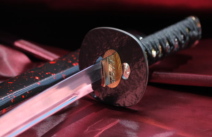 模造刀】日本刀 打刀 肥前忠広 美しい鍔 樋入刀身 模造刀】日本刀 打刀