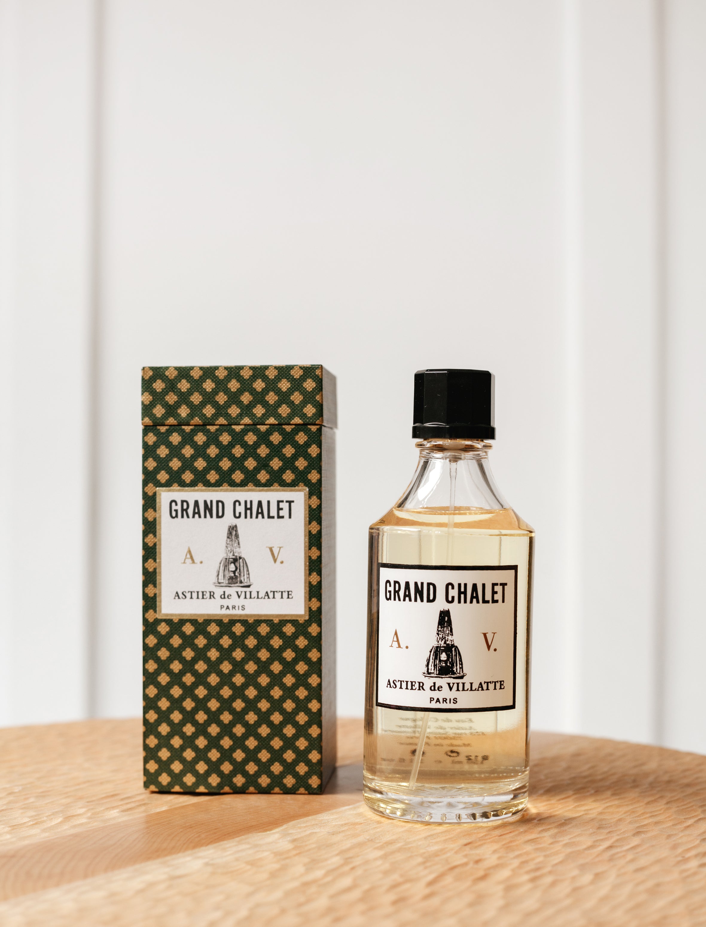 Astier de Villatte Cologne Grand Chalet – Neighbour