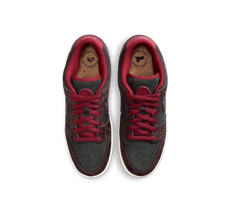 Nike SB Dunk Low Pro X Riot Skateshop QS – SHOPATKINGS