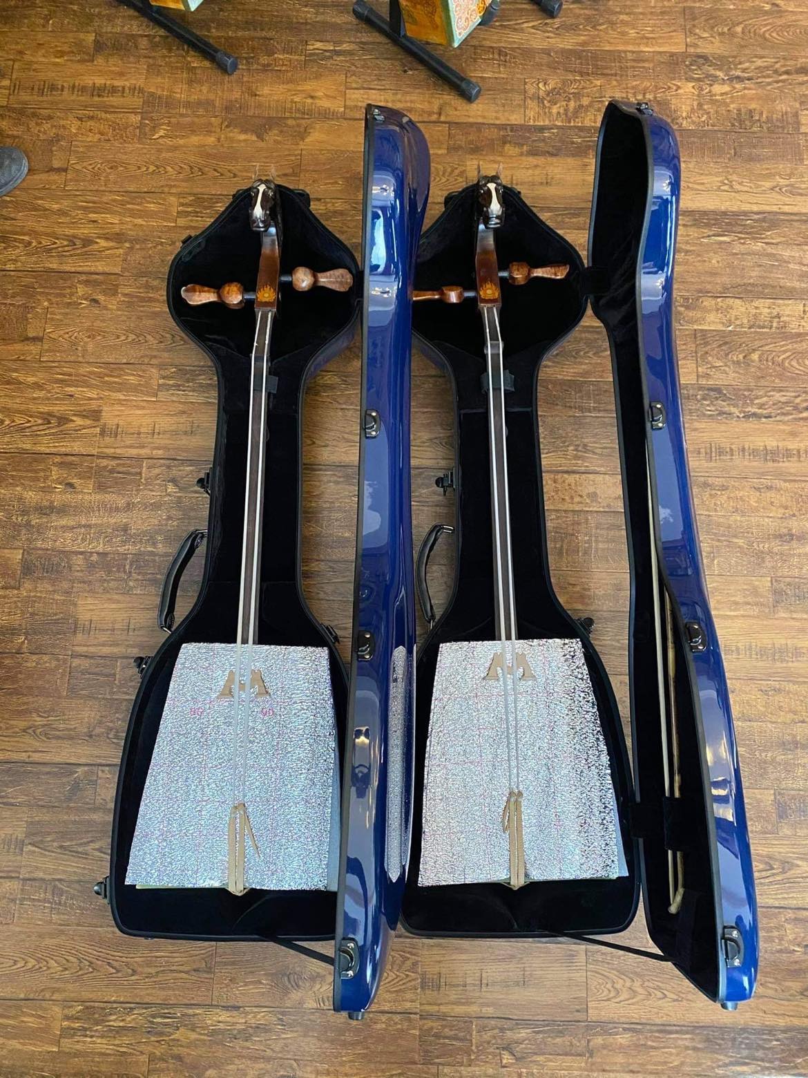 NPO法人北方アジア文化交流センターしゃがぁ - 馬頭琴販売