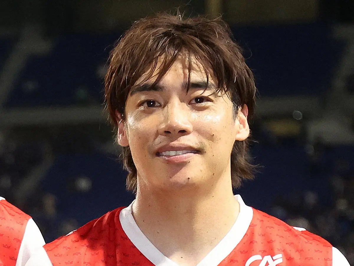 ゲンク伊東純也が2戦連発 直接FK弾で4試合ぶりの勝利に貢献 - スポニチ