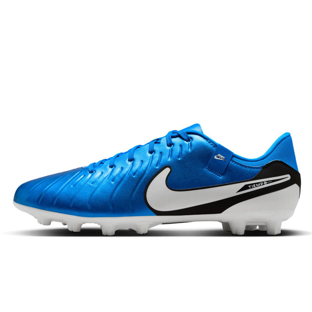 27％OFF！ ナイキ サッカースパイク ティエンポ レジェンド10