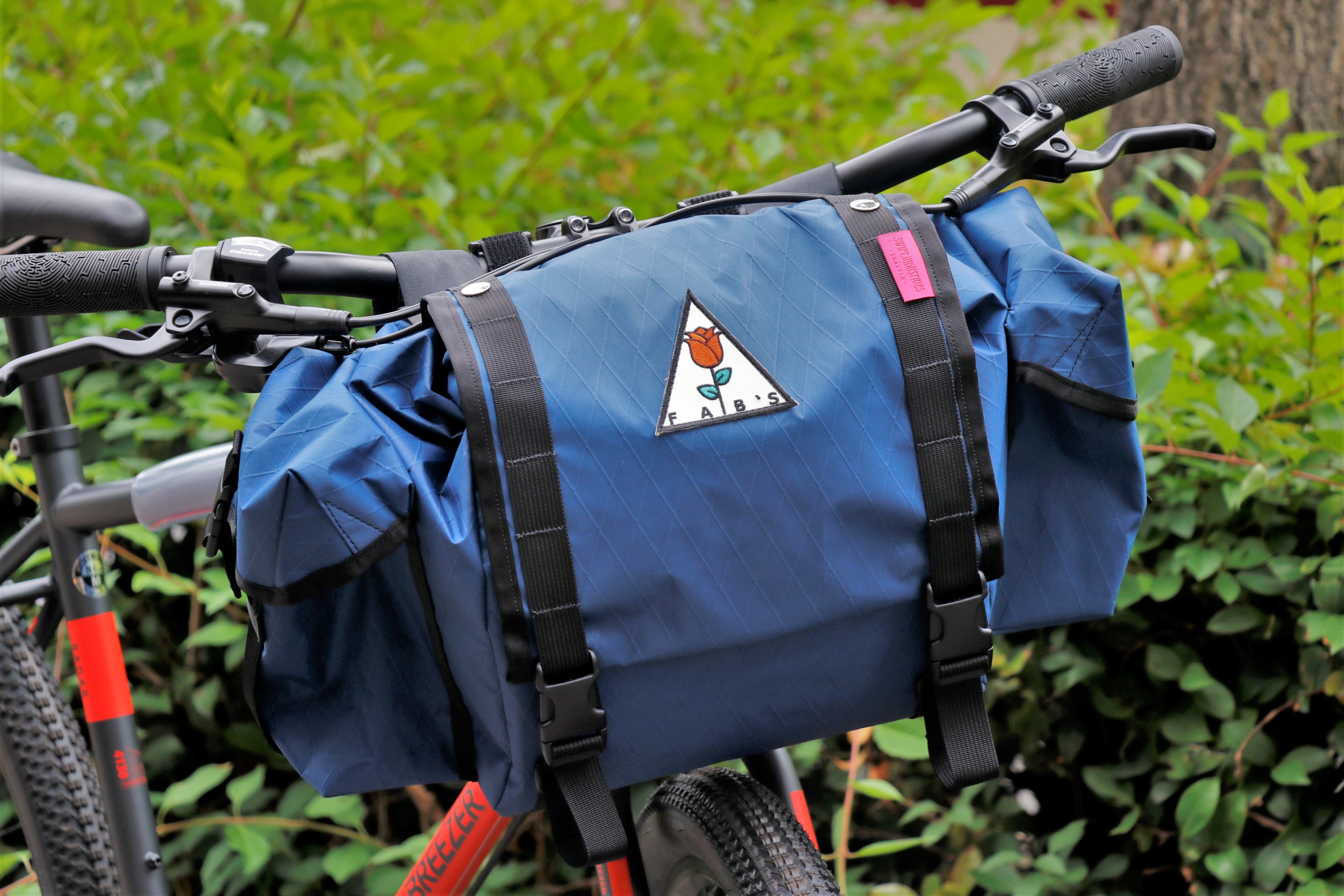 BLOG 最大容量34LでキャンプツーリングもOK!!アドベンチャー