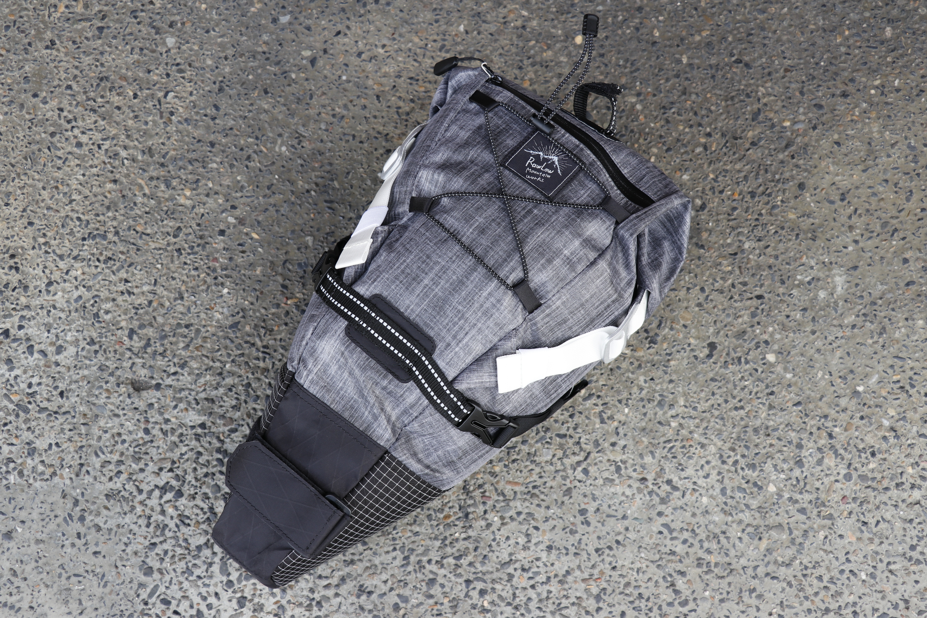 BLOG NEWカラーも増えて再入荷！！”バックパックにもなるサドルバッグ