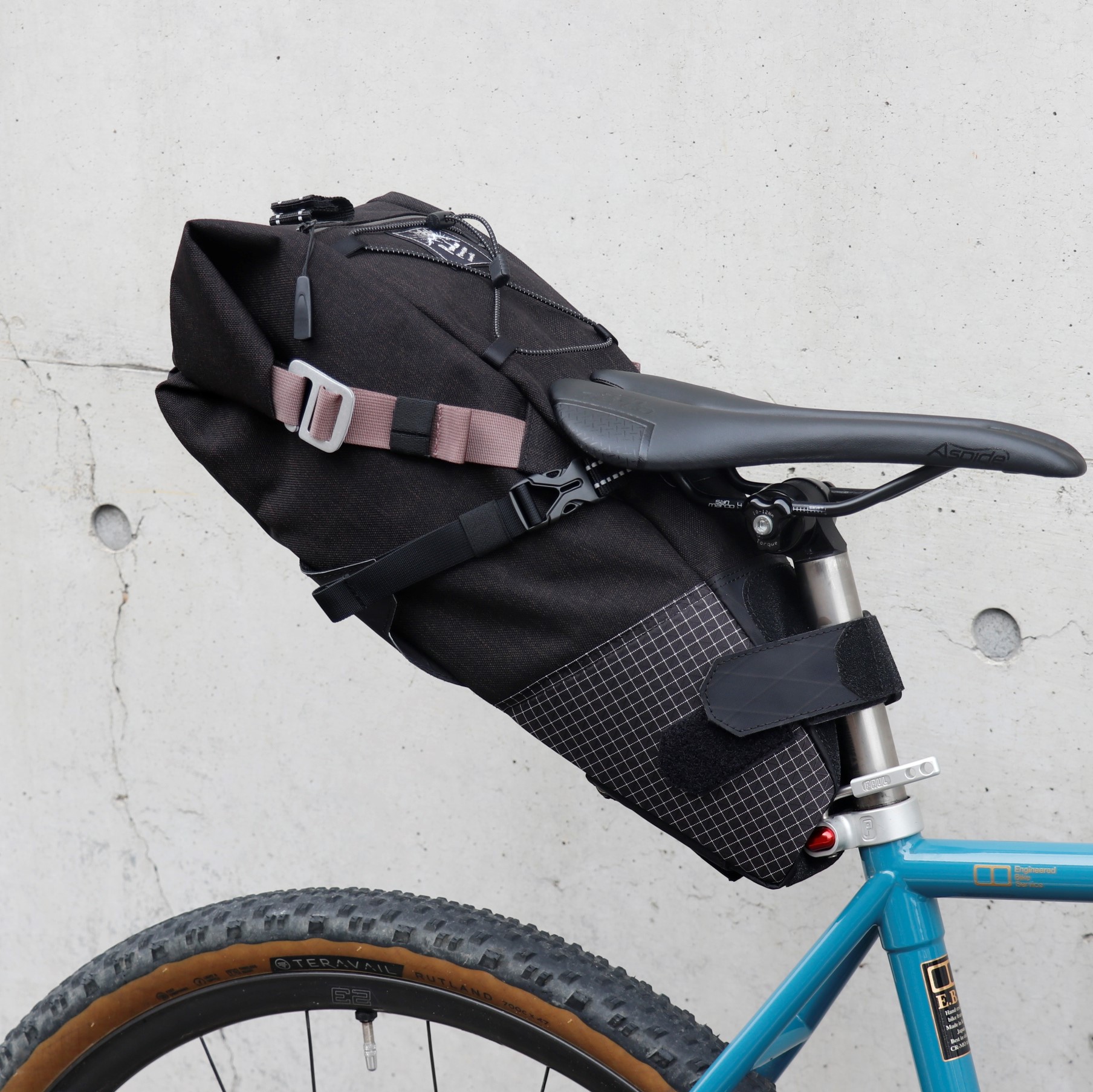 BLOG やはり名作です！【 RawLow Mountain Works 】Bike'n Hike