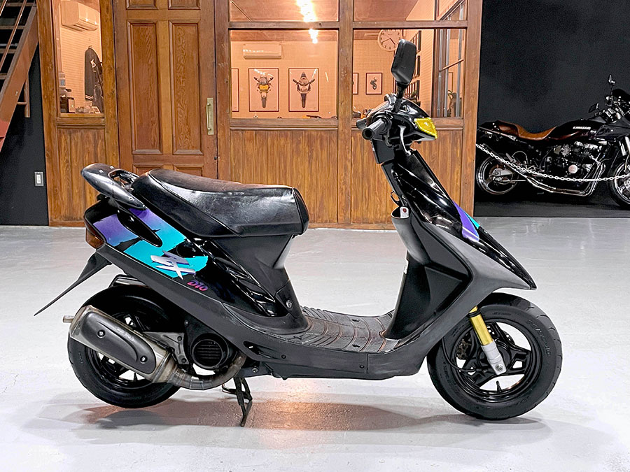 HONDAスーパーDIOです DIO/SR/ZX(AF27/AF28)-since 1990- - バイクの系譜