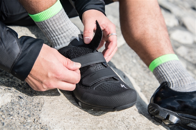 侮ることなかれ。最新のMTB用ビンディングシューズ「SPORT MTB」の実力