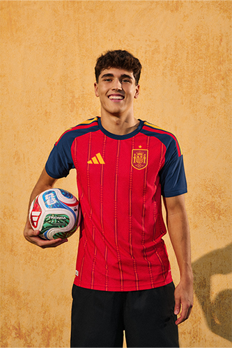 アディダス スペイン代表ユニフォーム | adidas football official