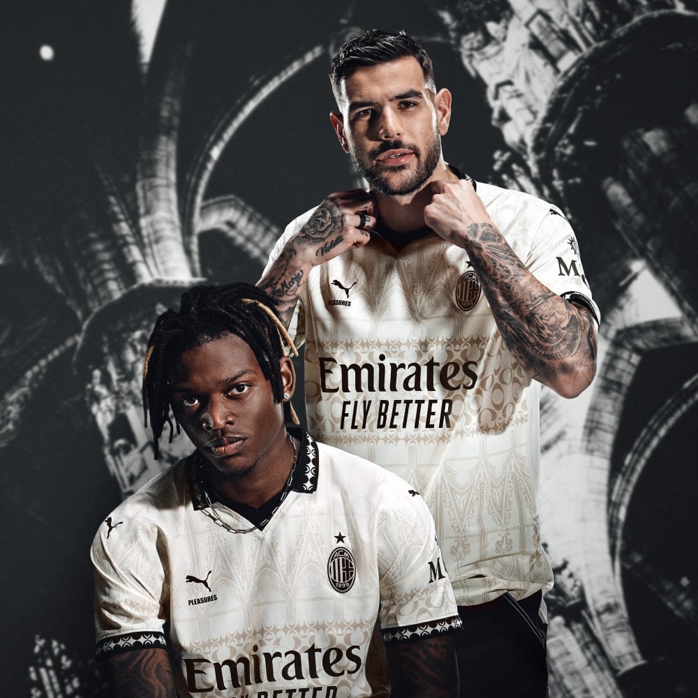AC MILAN × PLEASURES | PUMA(プーマ)｜SOCCER SHOP KAMO