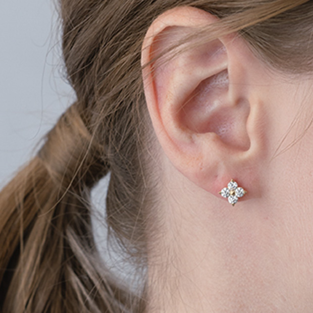 BRIGHTEST STAR DIAMOND PIERCED EARRINGS(L)(1ZP0923)K18 ピアス