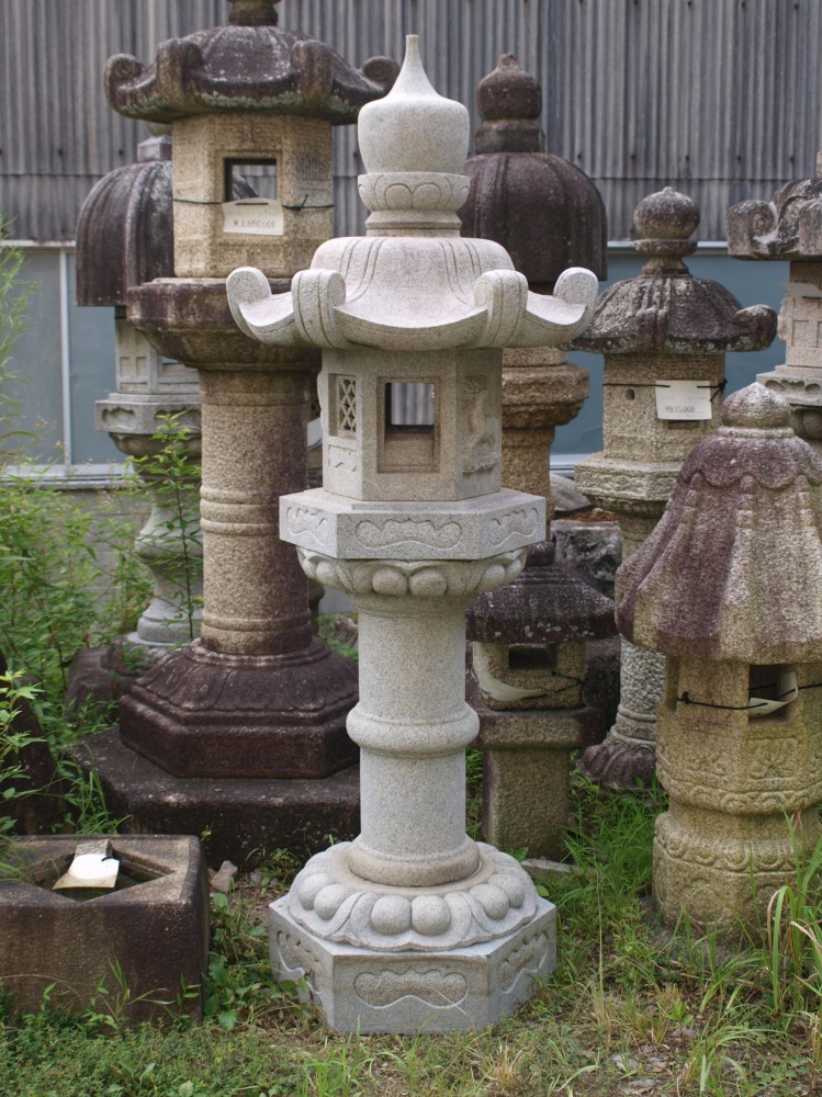 春日 6.0尺 庵治石の製品案内愛知県岡崎市の石灯篭・水鉢蹲など石材