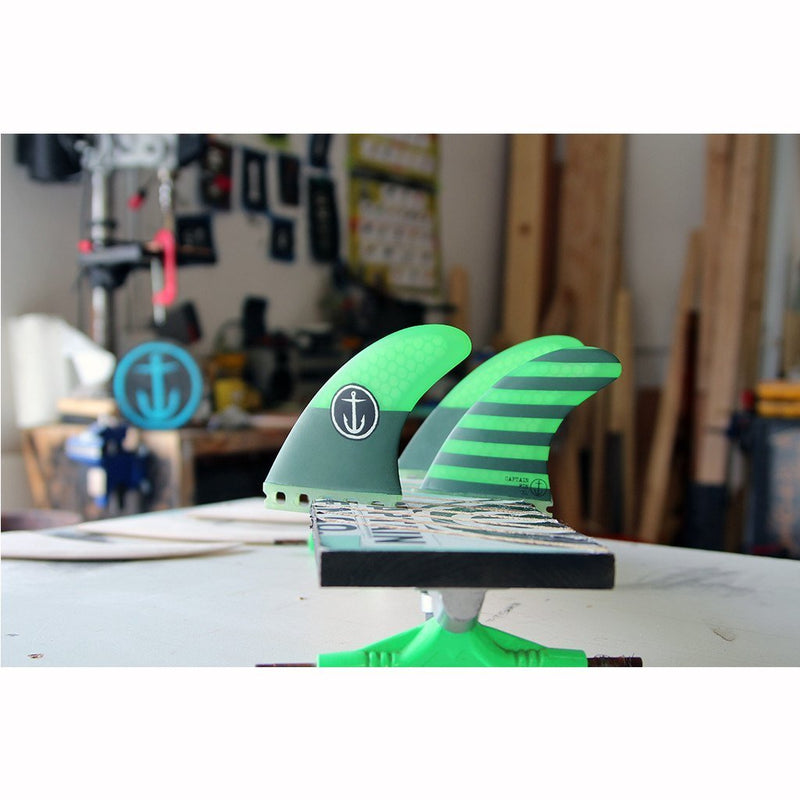Captain Fin - CF Medium - SIngle Tab