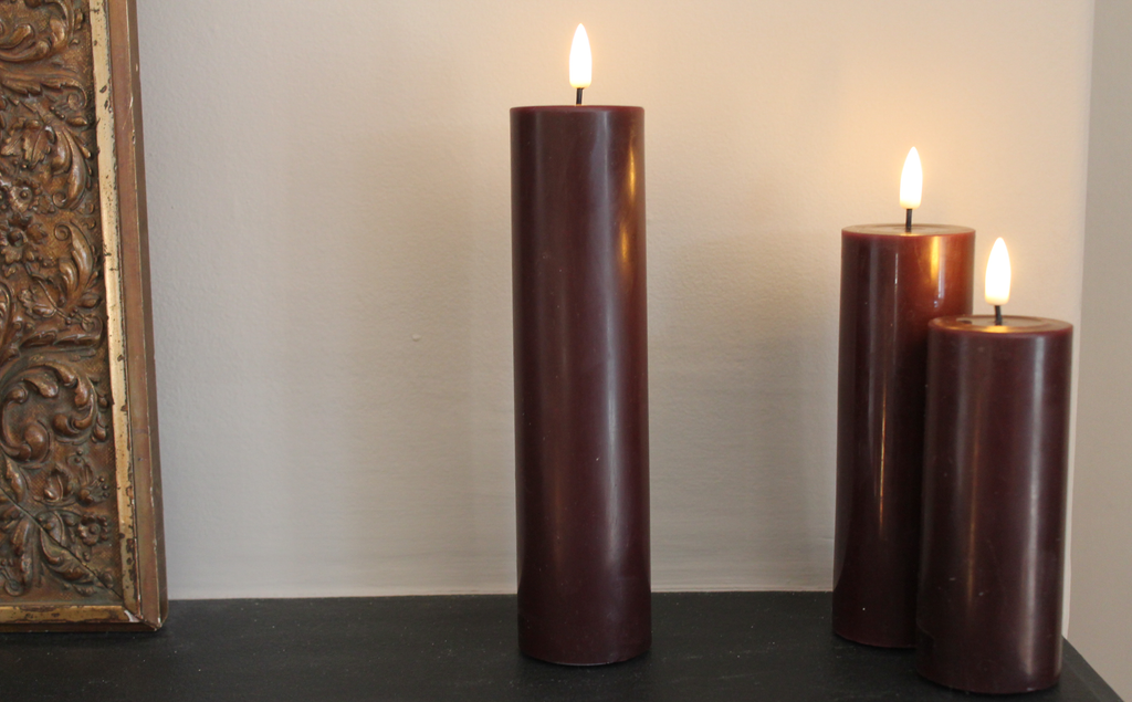 Pillar Candle in Bourgogne - 20cm long by 5cm wide – Polkadot Parsley