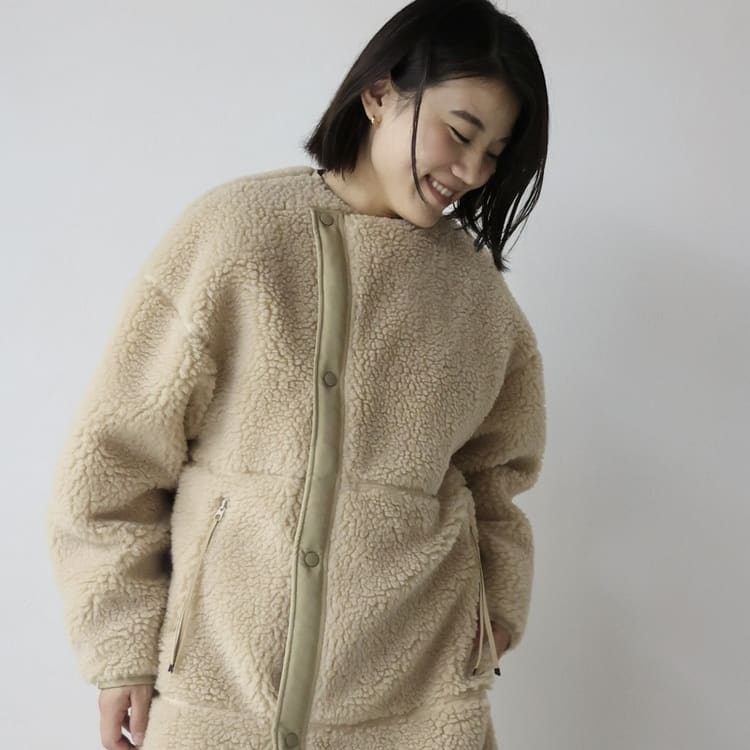 大人の女性が着るポンチョ】PARIGOTがおすすめする「ロイヤルジーロン